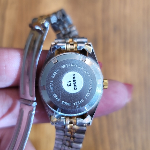 Lucien Piccard Dufonte Stainless Steel Two Tone Black Dial Diamond Date Watch - Picture 2 of 7